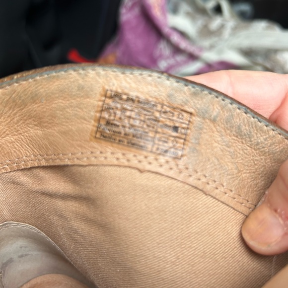 UGG ANNIE LEATHER BOOTIES - Picture 2 of 5